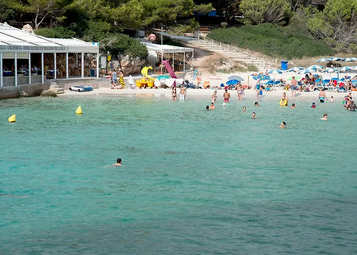 Apartamentos Cala Blanca