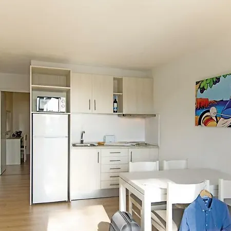 Apartamentos Cala Blanca Apartment